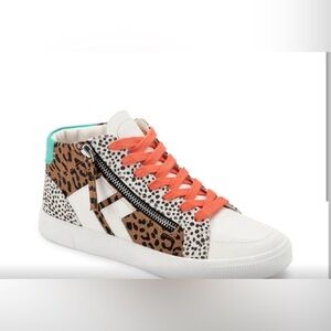 Dolce Vita ZELLO MID-TOP SNEAKER size 8.5
